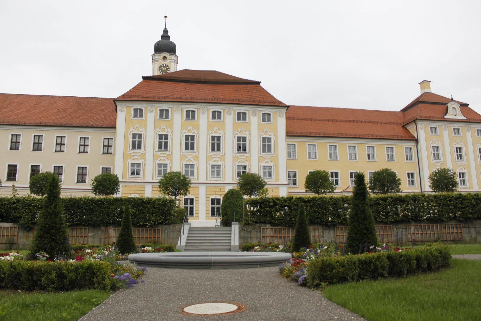 Klostergasthof Roggenburg Esterno foto
